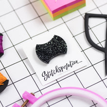 Load image into Gallery viewer, Acrylic Stitchsperation Needleminder - Stitchsperation