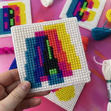Load image into Gallery viewer, Modern Chunky Cross Stitch Coaster Kit - 4 Coasters - Stitchsperation
